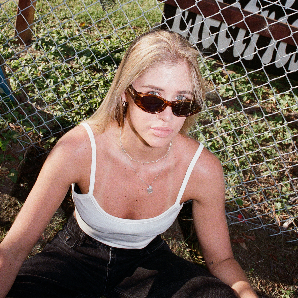 Rozlyn - Maple Tortoise / Brown Smoke [PRE-ORDER]